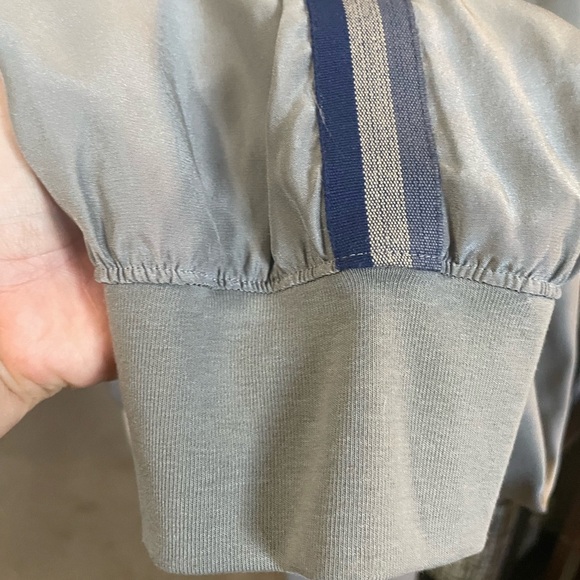 ATM 100% silk gray joggers with blue stripes. Flat front elastic back and hem. - Picture 5 of 15